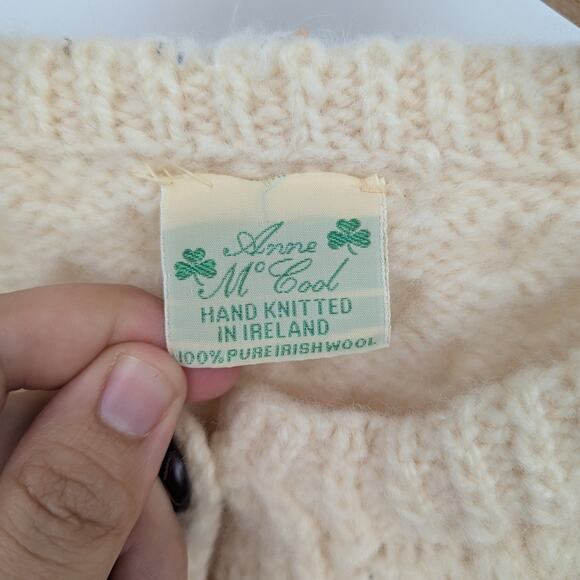 Vintage Anne McCool Hand Knit 100% Irish Wool Beige Cardigan Size Medium - Picture 4 of 6
